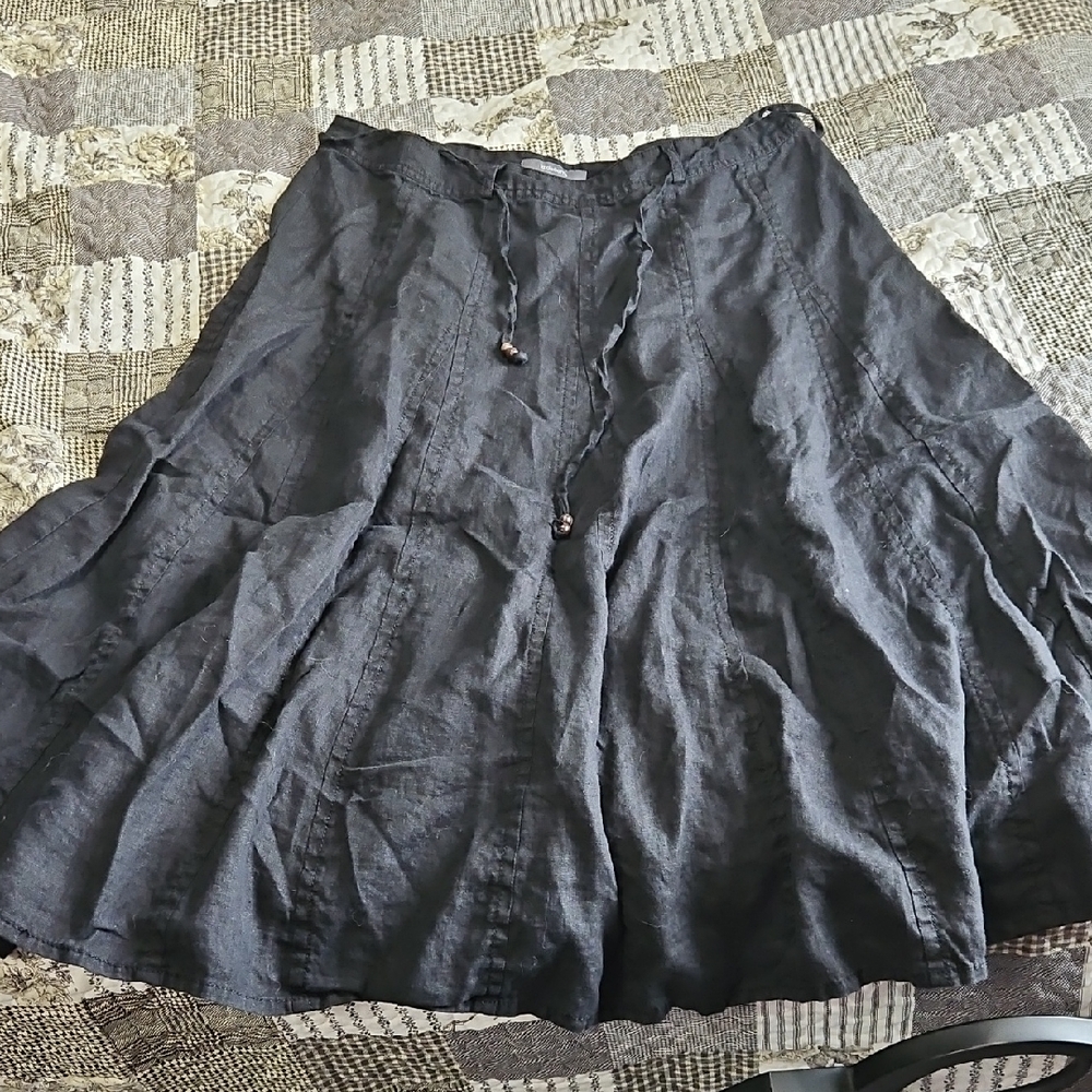 Liz Claiborne Black Midi Skater Skirt